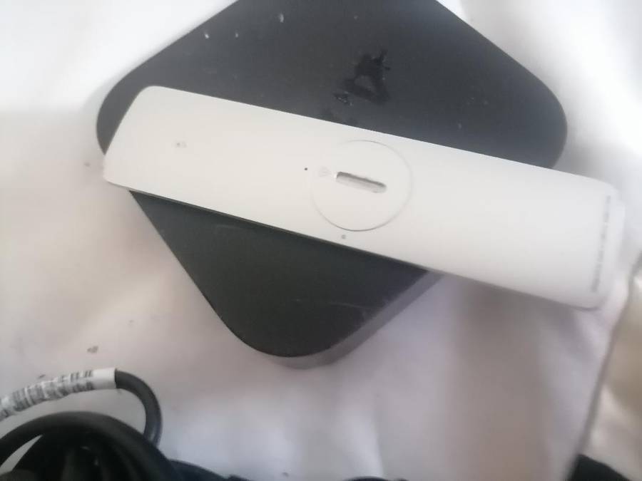 Apple A1469 TV Streaming Box with Remote and Cables