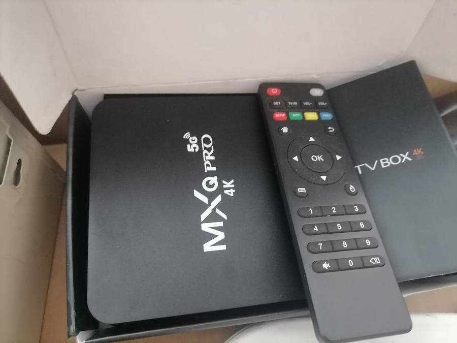 Bulk lot of electronics*one bid for the lot*