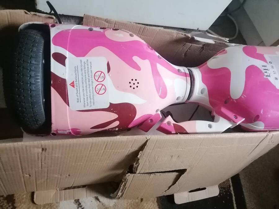 Defective Smart 6.5 Inch Balance Board with LED Lights and BT Speaker, Charger Included