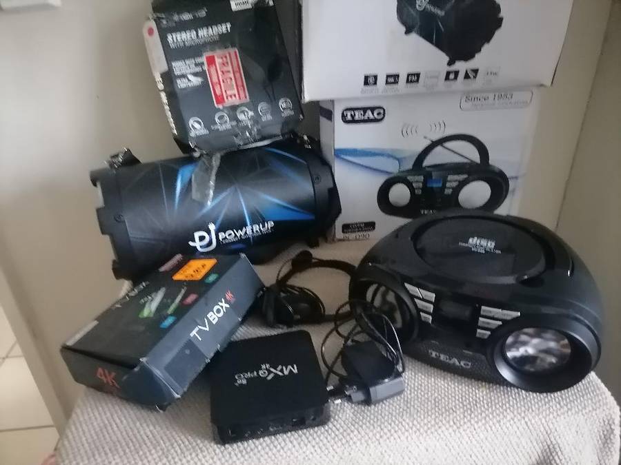 Defective Electronics Lot
