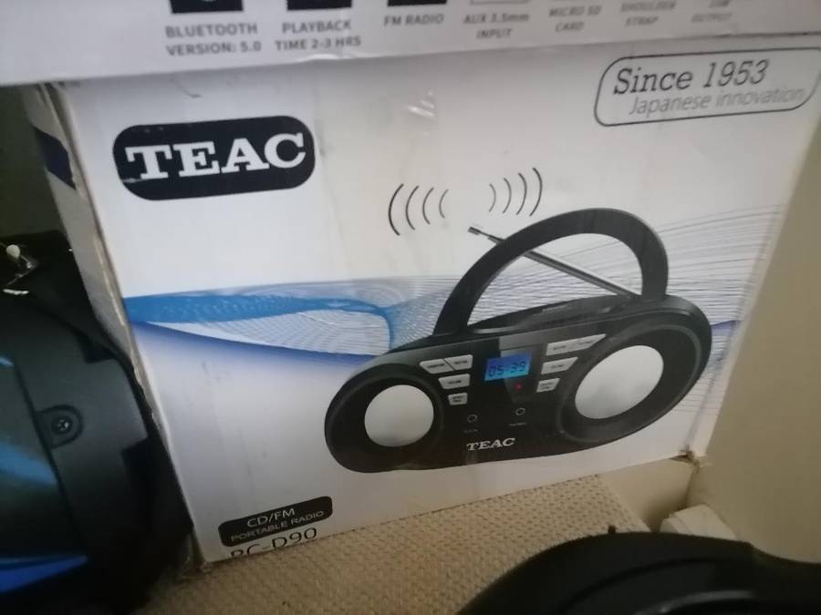Defective Electronics Lot
