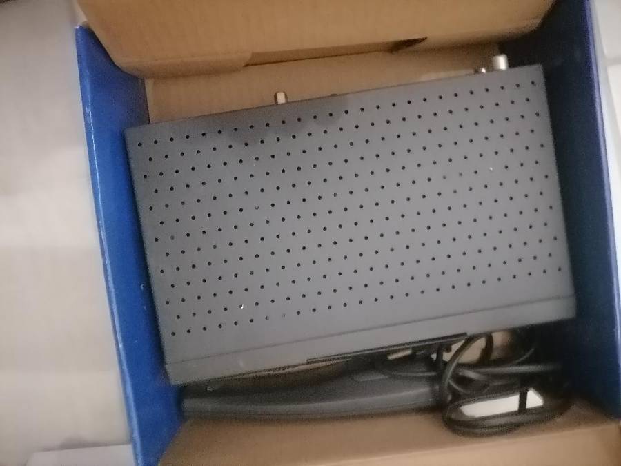 LOT OF UNTESTED ELECTRONICS