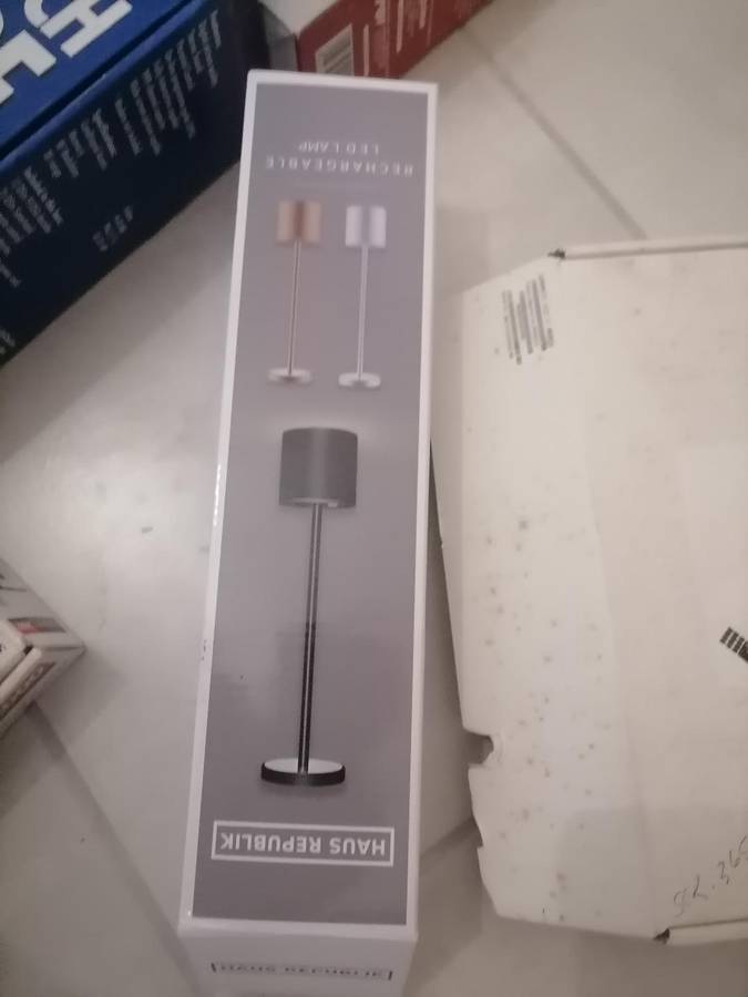 LOT OF UNTESTED ELECTRONICS