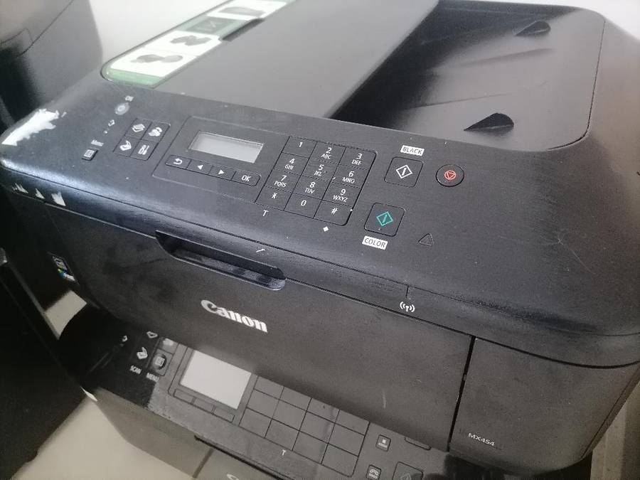 2 X CANON PRINTERS, ONE BID FOR BOTH*POWER ON ,INK INCL UNTESTED*