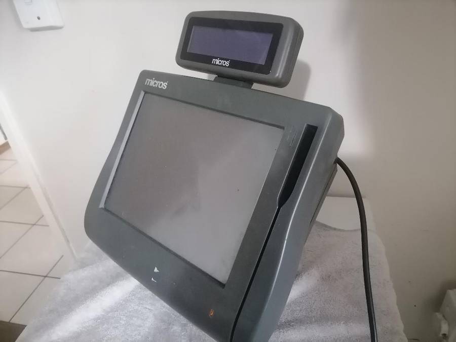 MICROS WORKSTATION 4 TOUCH SCREEN POS SYSTEM WITH STAND