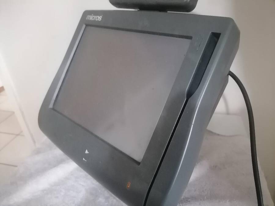 MICROS WORKSTATION 4 TOUCH SCREEN POS SYSTEM WITH STAND