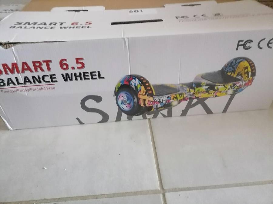 Smart 6.5 inch Balance Board with LED Lights and BT Speaker