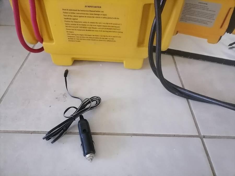 DYNAMIC JUMP STARTER/POWER SUPPLY(PORTABLE FRIDGES/LAPTOP/PHONES ETC) - Needs Battery
