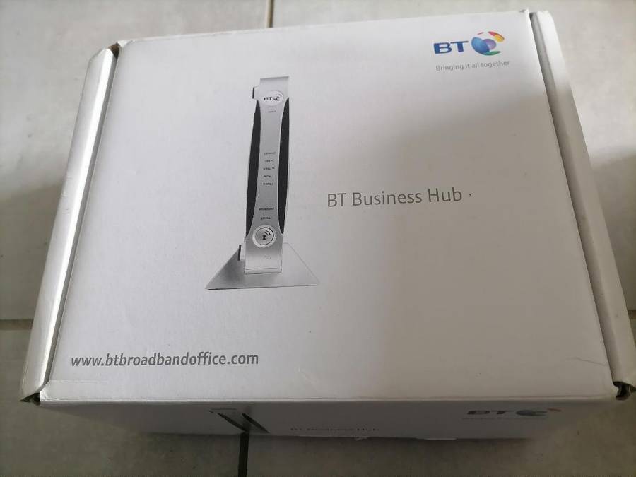 2Wire 2700HG-B 2700HGB 4-Port 10/100 Wireless G Router BT Wi-Fi Gateway