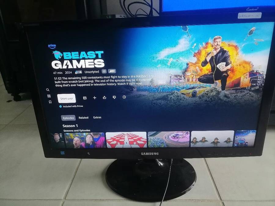 Samsung SC300 Series [S24C300HL/XA] Business Monitor, Excellent Condition