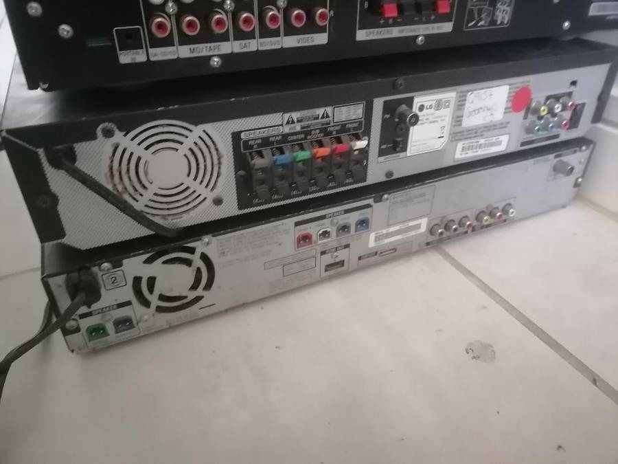 LOT OF DVD PLAYERS/SURROUND SOUND SYSTEMS,TOSHIBA SPEAKERS