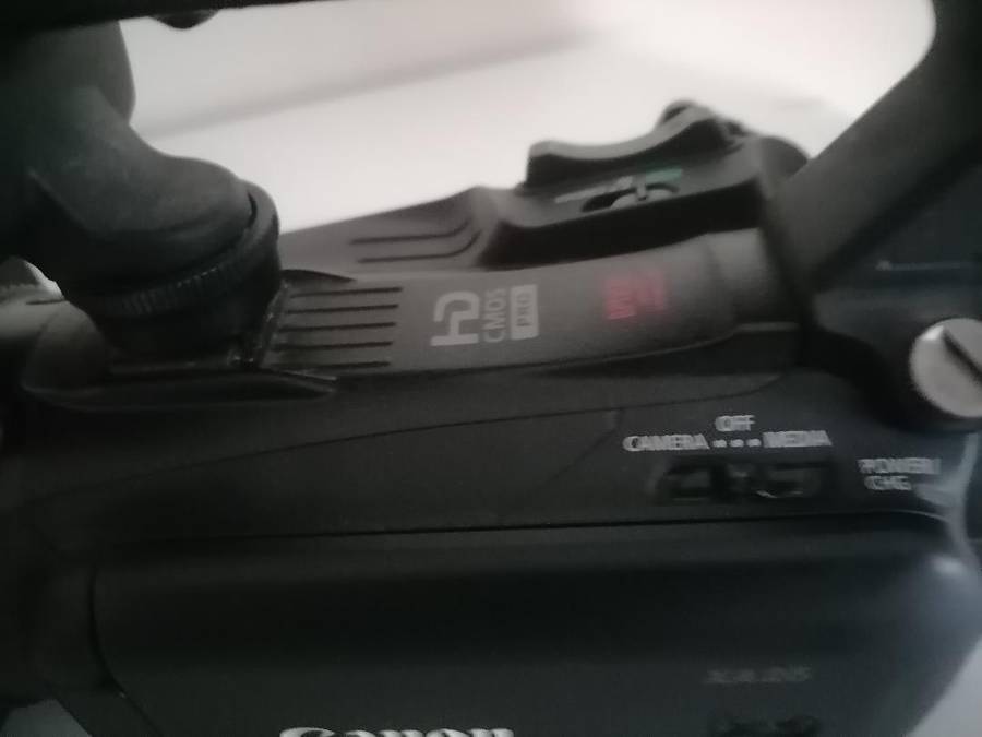 CANNON XA25 PROFESSIONAL HD CAMCORDER