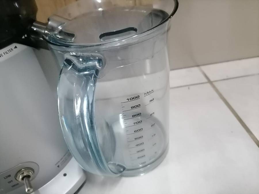 Breville Juice Fountain with attachments