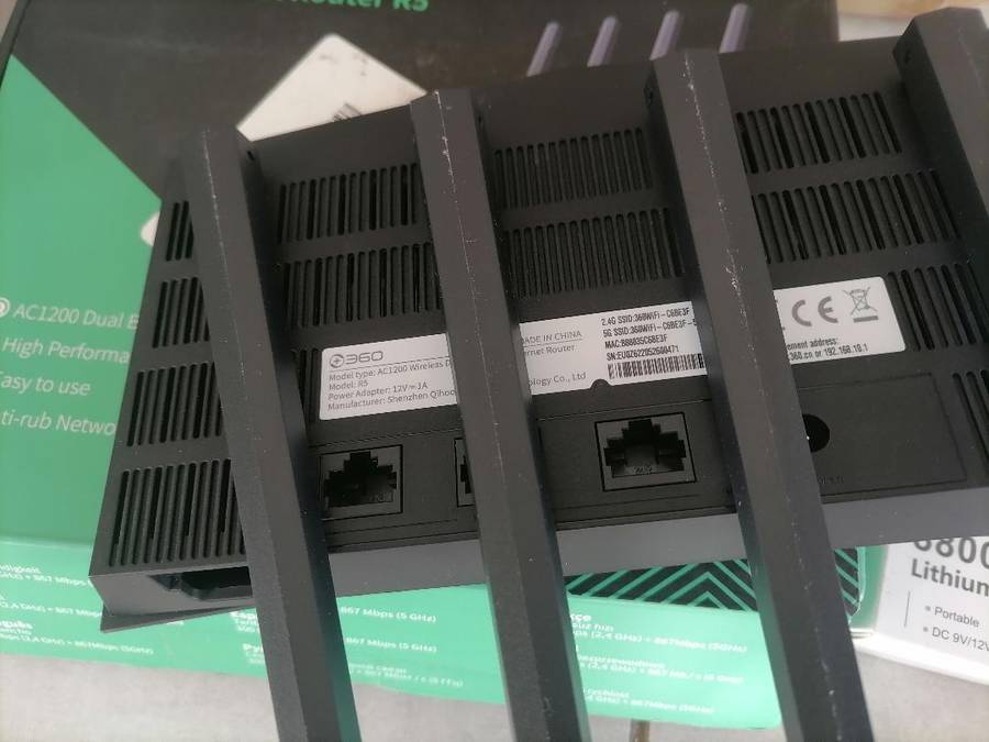 Jiageng 8800 mAh UPS with Cables+360 AC1200 DUAL BAND ROUTER*