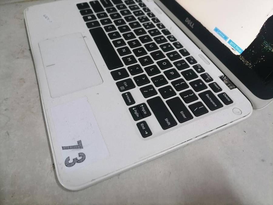 DELL INSPIRON P24T NOTEBOOK