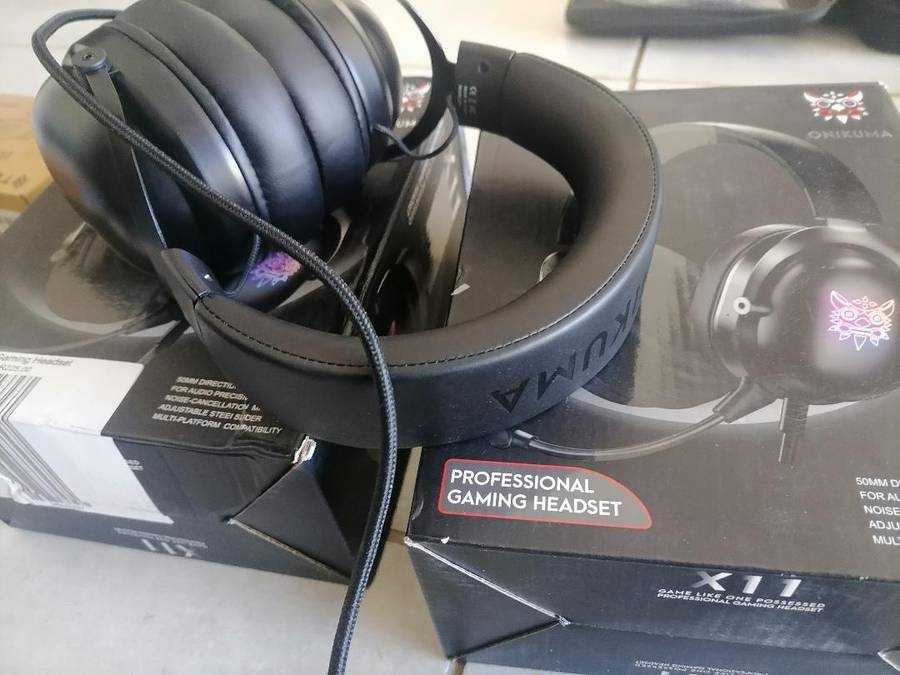 2 X ONIKUMA X11 Wired Headset Stereo Gaming Headphone RGB Luminous 3.5mm