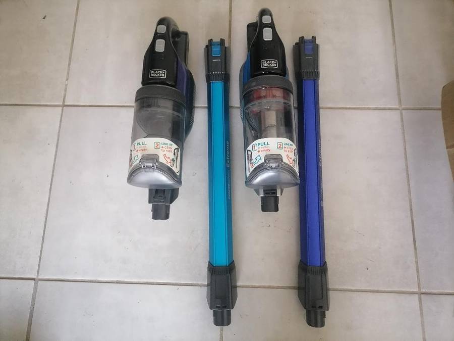 2 x Black and Decker Power Series Extreme Cordless Vacuums(spares or repairs)