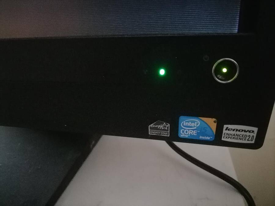 *i5 4th Gen LENOVO M90Z ALL IN ONE PC(powers on then screen goes white)