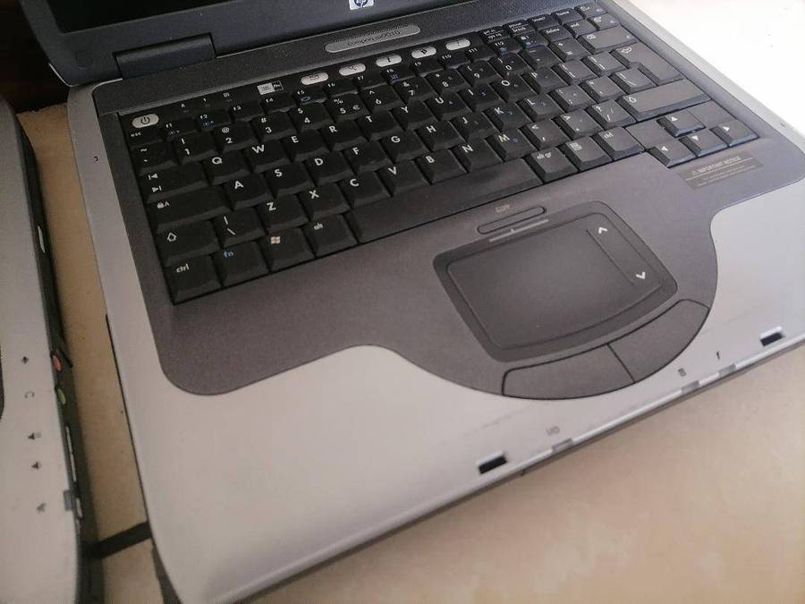 2 X HP LAPTOPS,ONE BID FOR BOTH