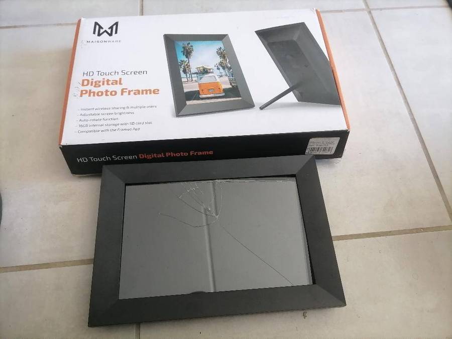 Lot of 2 x  Maisonware 10.1 inch HD Touch Screen Digital Photo Frame(read ad)