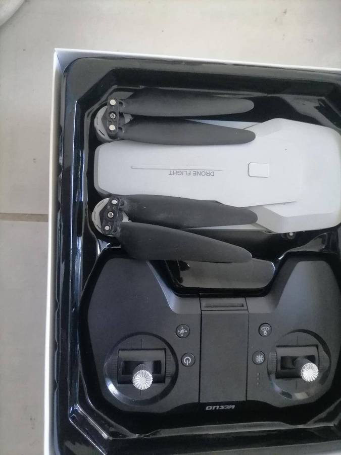 LOT OF 2 X DRONES*ONE BID FOR BOTH*
