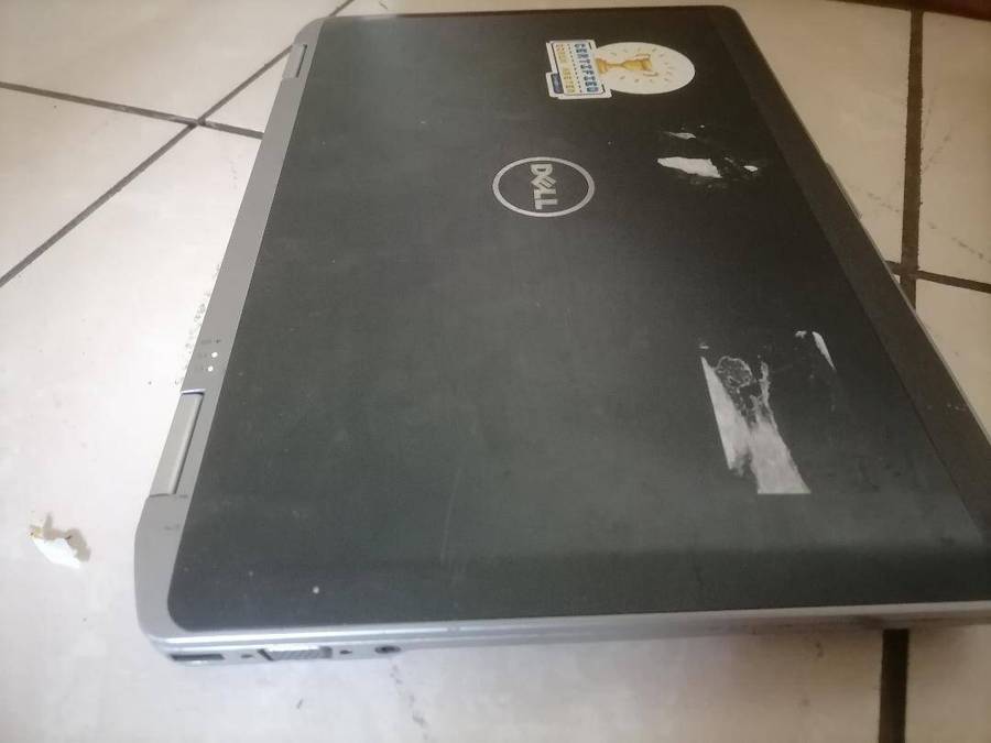 lot of 2 x laptops( i5 Dell  Latitude E6430+i3 Acer Travelmate 5760)