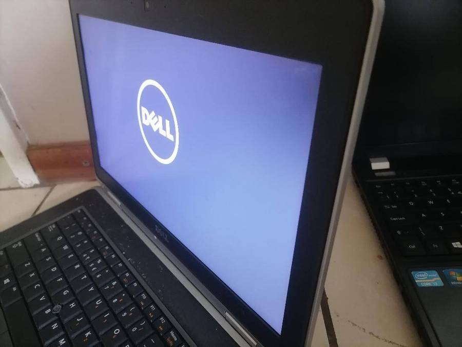 lot of 2 x laptops( i5 Dell  Latitude E6430+i3 Acer Travelmate 5760)