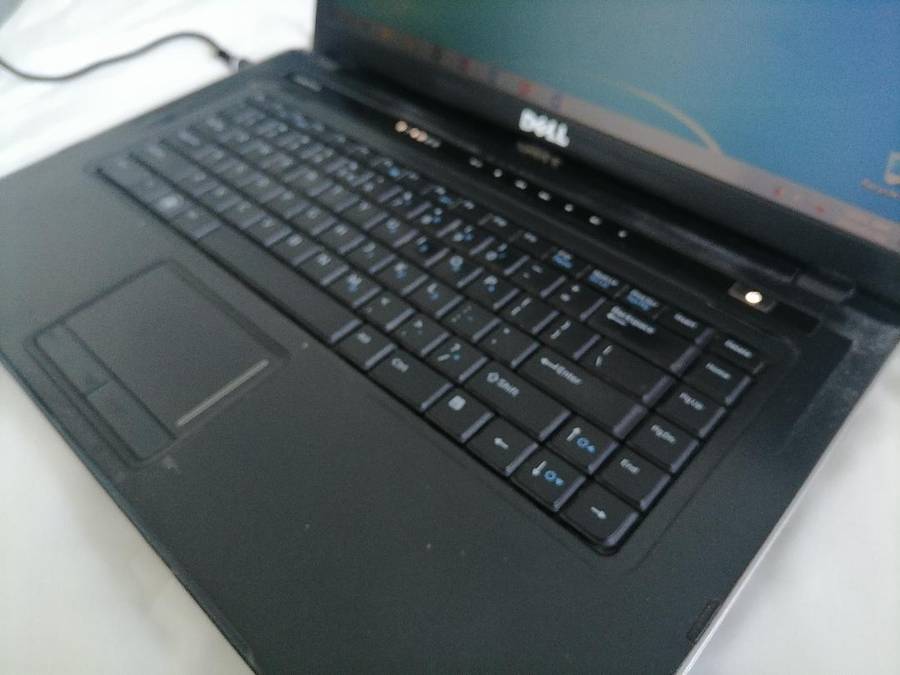 DELL VOSTRO 3500 i3 4GB RAM, 250GB HDD, W10/OFFICE, MUST BE PLUGGED IN, BATTERY DEAD