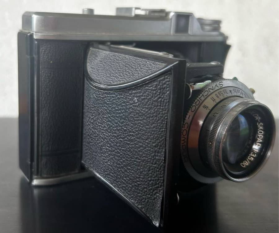 Voigtlander PERKIO Vintage Folding camera Color VASKAR 4.5/80 lens