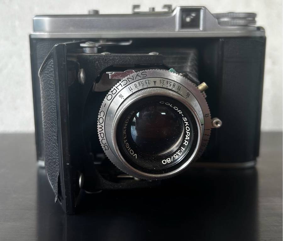 Voigtlander PERKIO Vintage Folding camera Color VASKAR 4.5/80 lens