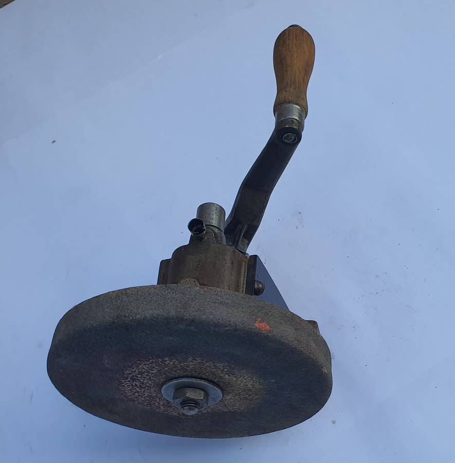 Vintage Hand Crank Grinder - Excellent Condition