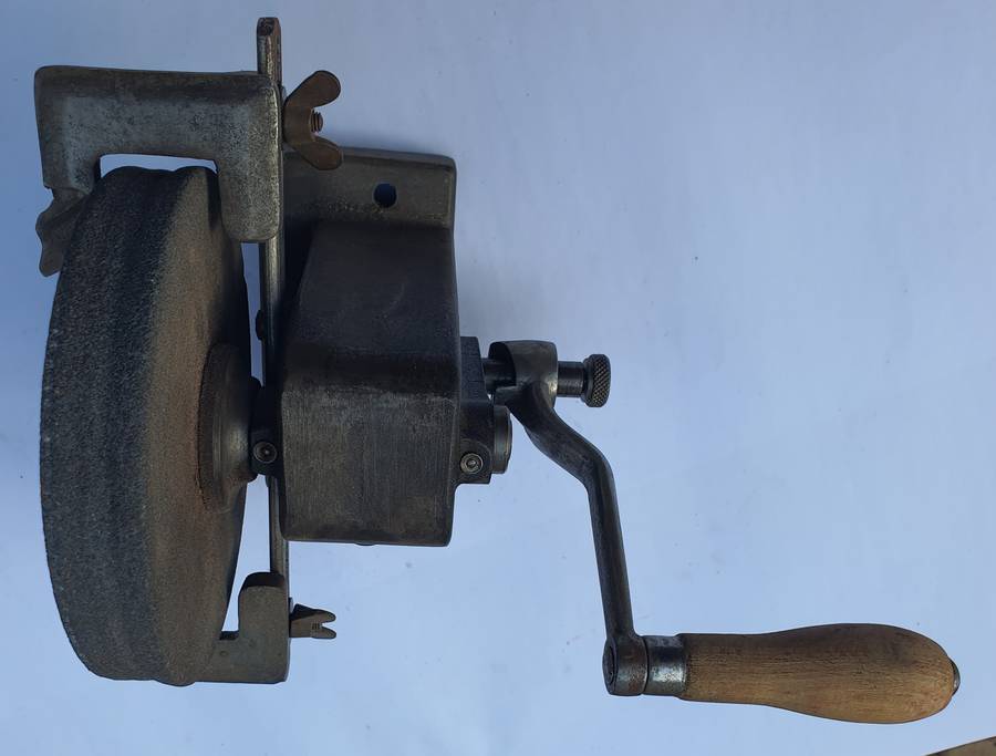 Vintage Hand Crank Grinder - Excellent Condition