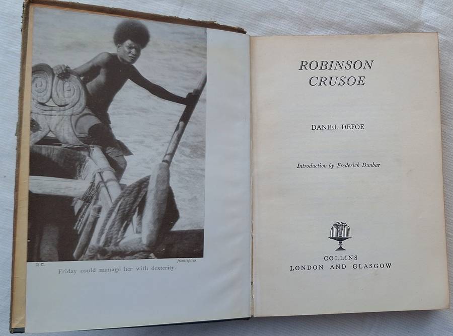 Robinson Crusoe by Daniel Defoe Hardcover