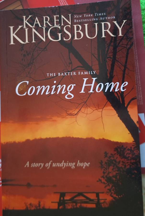 Coming Home by Karen Kingsbury Paperback