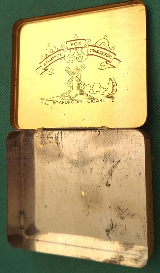 MILLS SPECIAL Empty Cigarette Tin