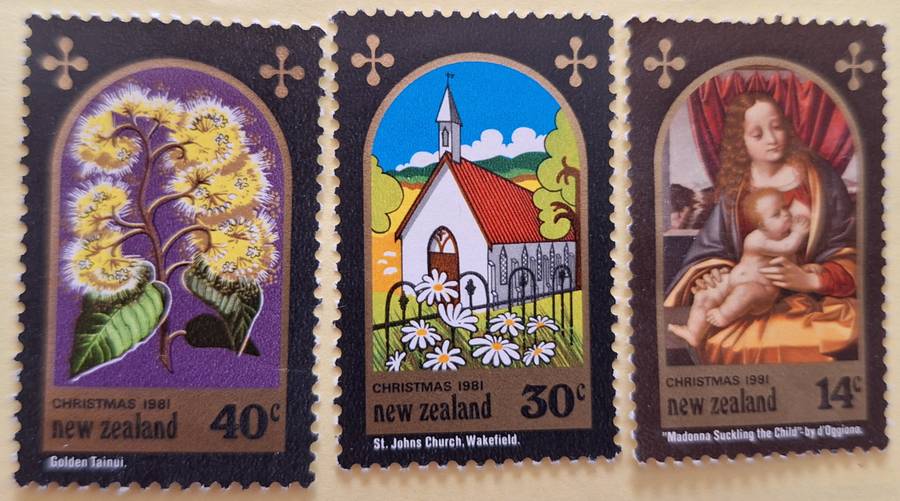 New Zealand 1981 Christmas Set of 3 Unused Hinged stamps