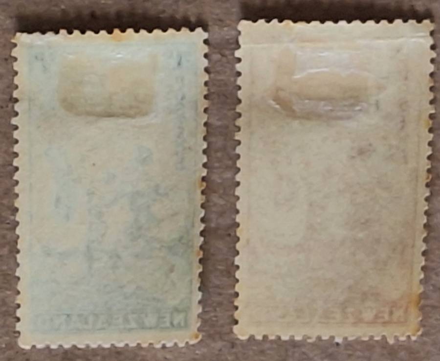 New Zealand 1941 Set of 2 Health Issue Overprint Unused Hinged stamps