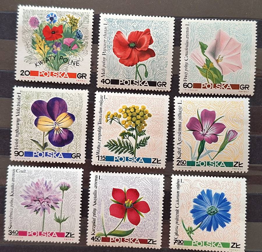 Poland 1967 Flowers Set of 9 Mint stamps
