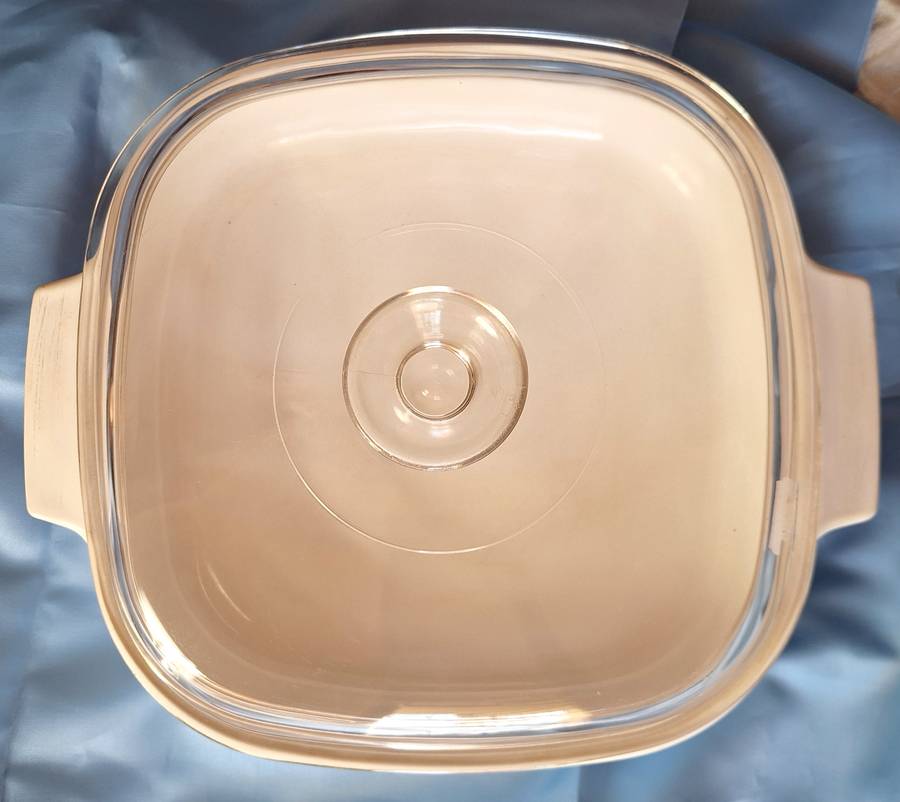 Corning White Covered Browning Skillet