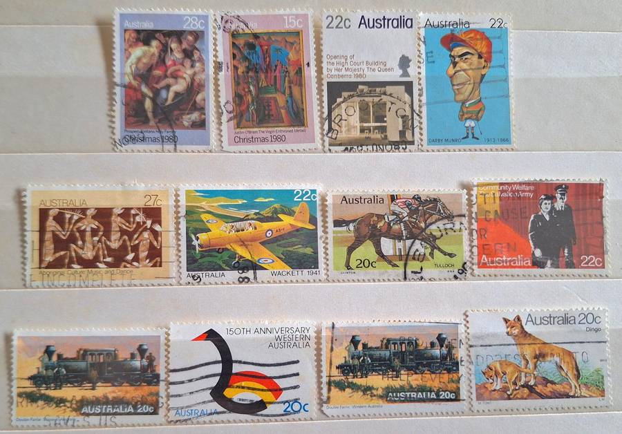 Australia Mixed Lot of 12 Used stamps