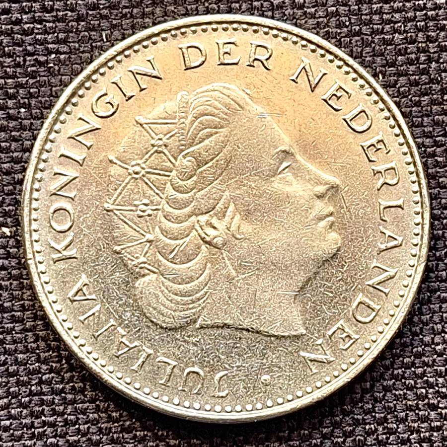 Netherlands 1979 2½ Gulden  Juliana (Union of Utrecht) Nickel