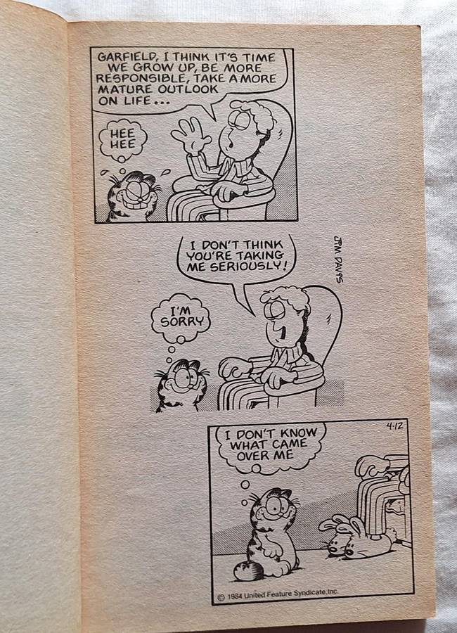 Garfield Who's Talking? by Jim Davis Paperback