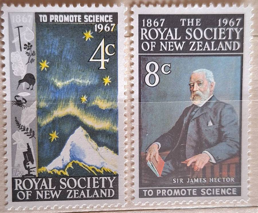 New Zealand 1967 Royal Society Set of 2 Mint stamps