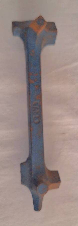 Vintage Drain Plug Key  TA33