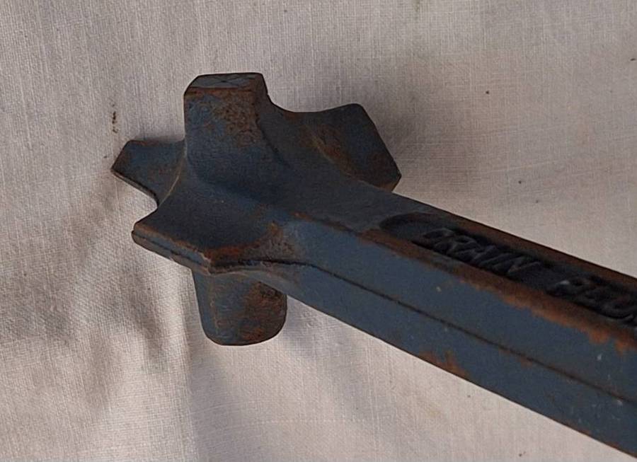 Vintage Drain Plug Key  TA33