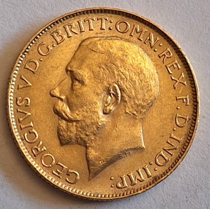 South Africa 1926 1 Sovereign - George V  Gold