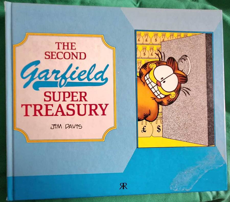 The Second Garfield Super Treasury by Jim Davis