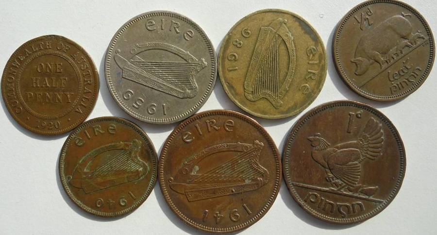 GREAT BRITAIND COINS PLUS SOME IRELAND COINS AND 1920 AUSTRALIAN 1/2 PENNY