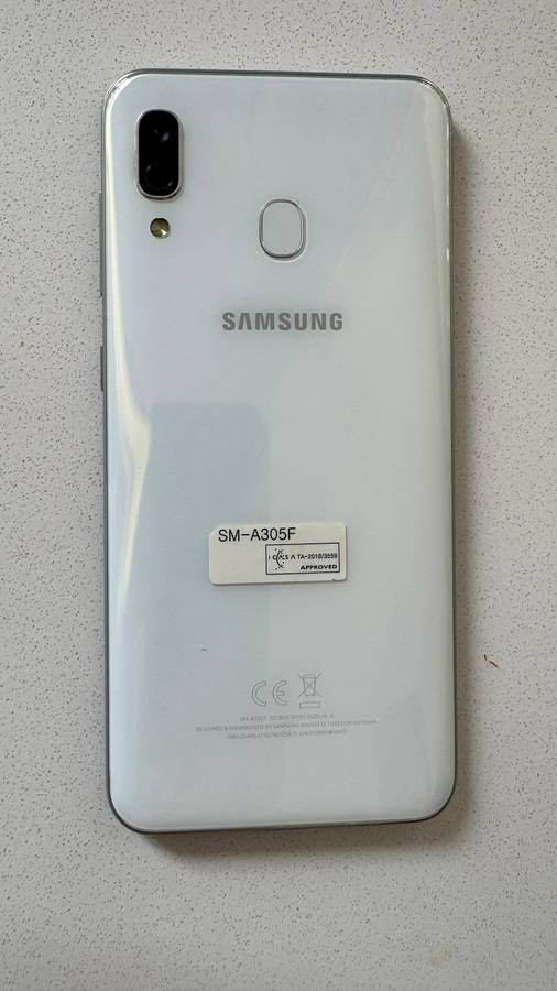 Samsung Galaxy A30