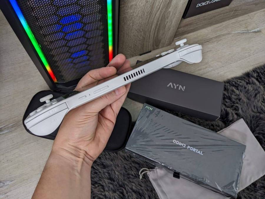 Odin 2 Portal 12GB/512GB + Extras